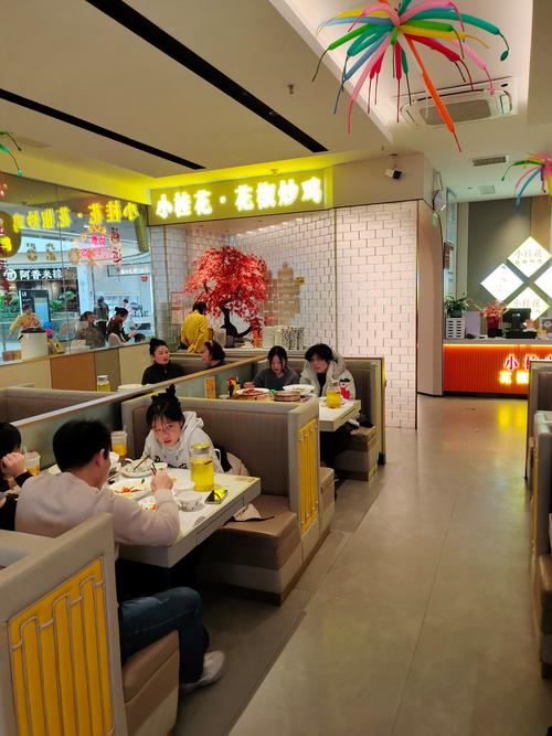 青岛唐巢聚匠餐饮管理有限公司