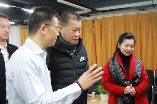 四川锐丰投资管理集团有限公司