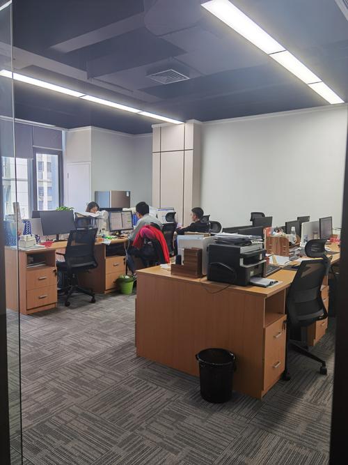 郑州鸿策企业管理咨询有限公司