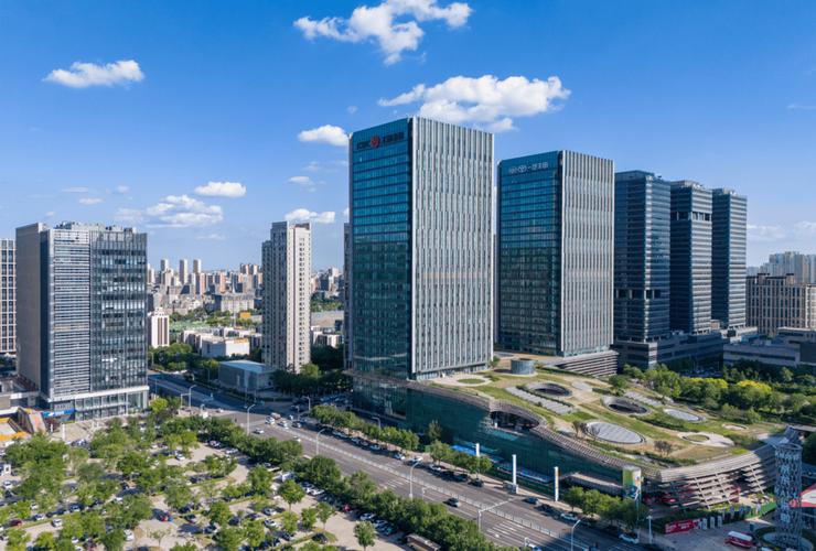 上海银基发展投资控股