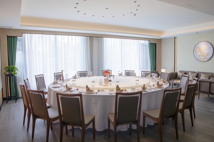 江苏小厨娘餐饮管理有限公司