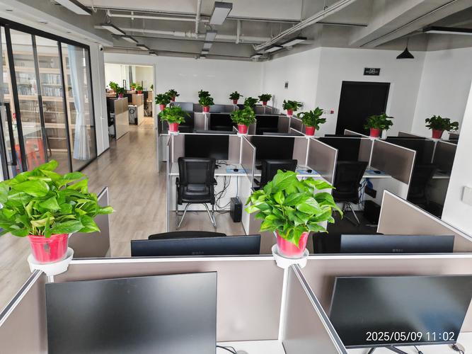 武汉鼎嘉企业管理有限公司